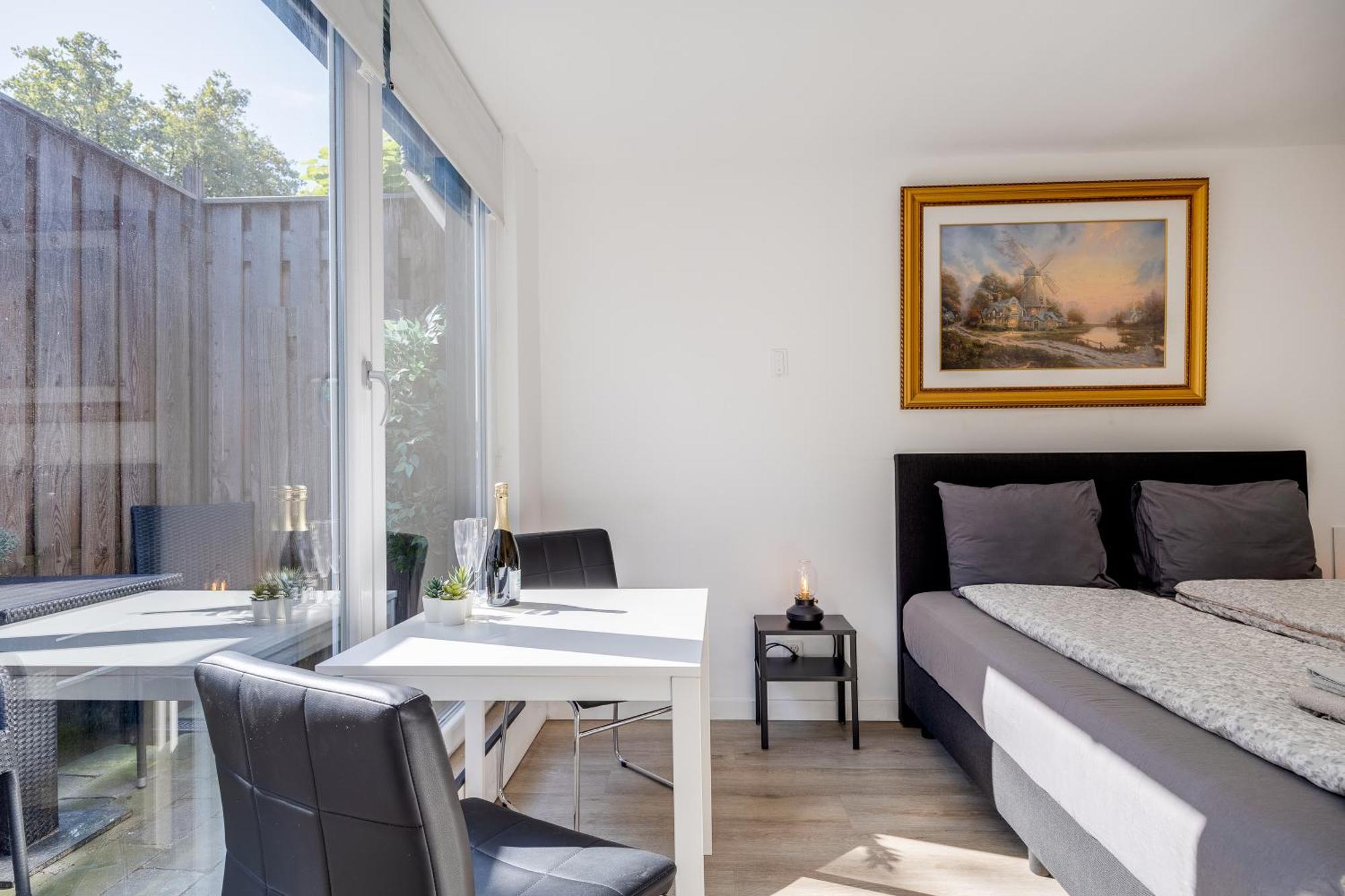 Luxe Wellness Apartment Apeldoorn With Jacuzzi And Sauna Екстер'єр фото